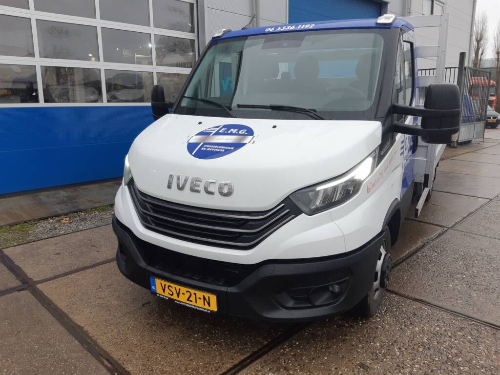 EMG steigerverhuur Iveco voorkant